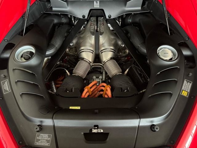 Ferrari 296 GTB 2025