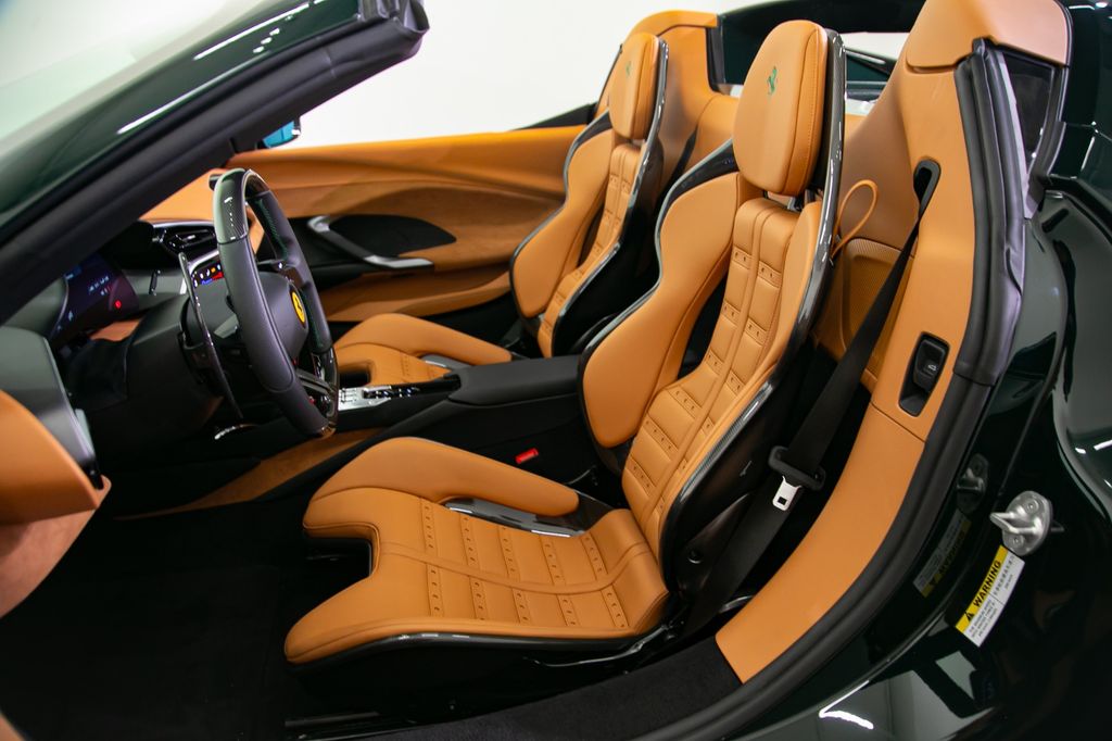 Ferrari 296 GTS 2025