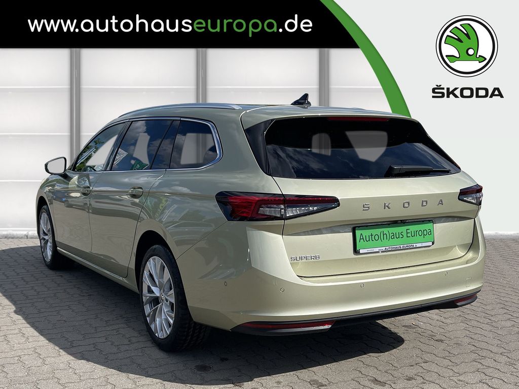 Skoda Superb 2025
