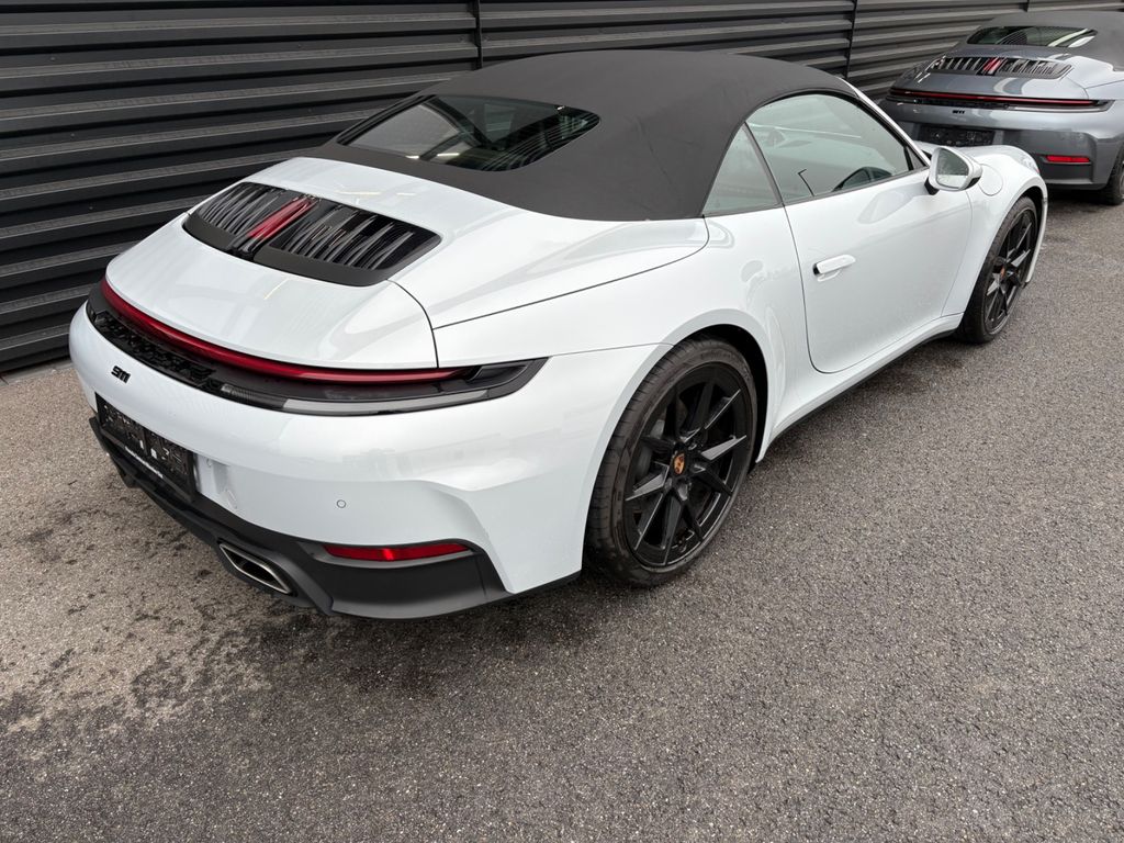 Porsche 992 2025