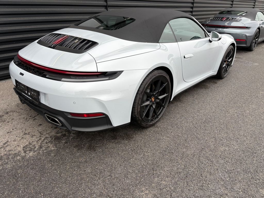 Porsche 992 2025
