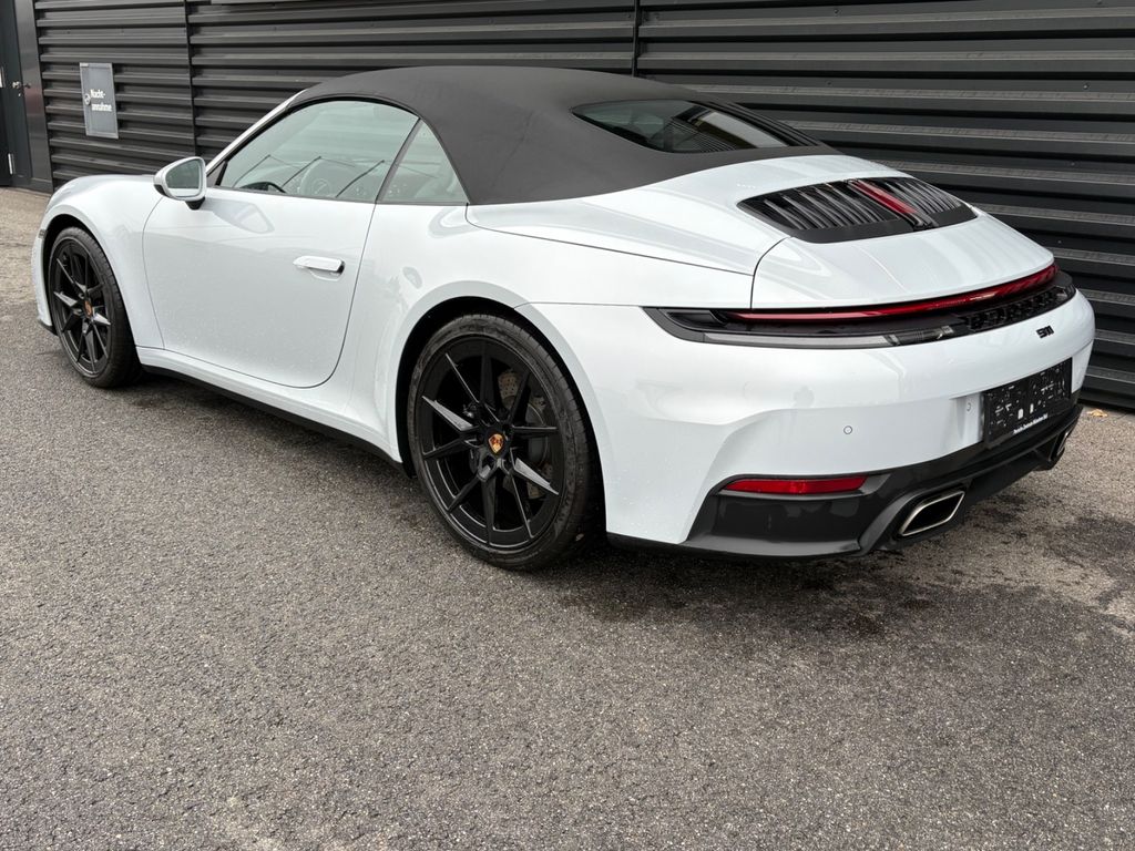 Porsche 992 2025