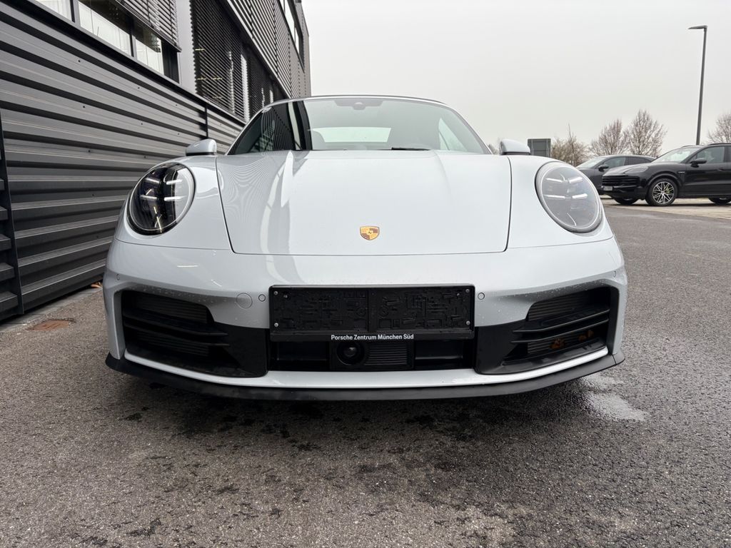 Porsche 992 2025