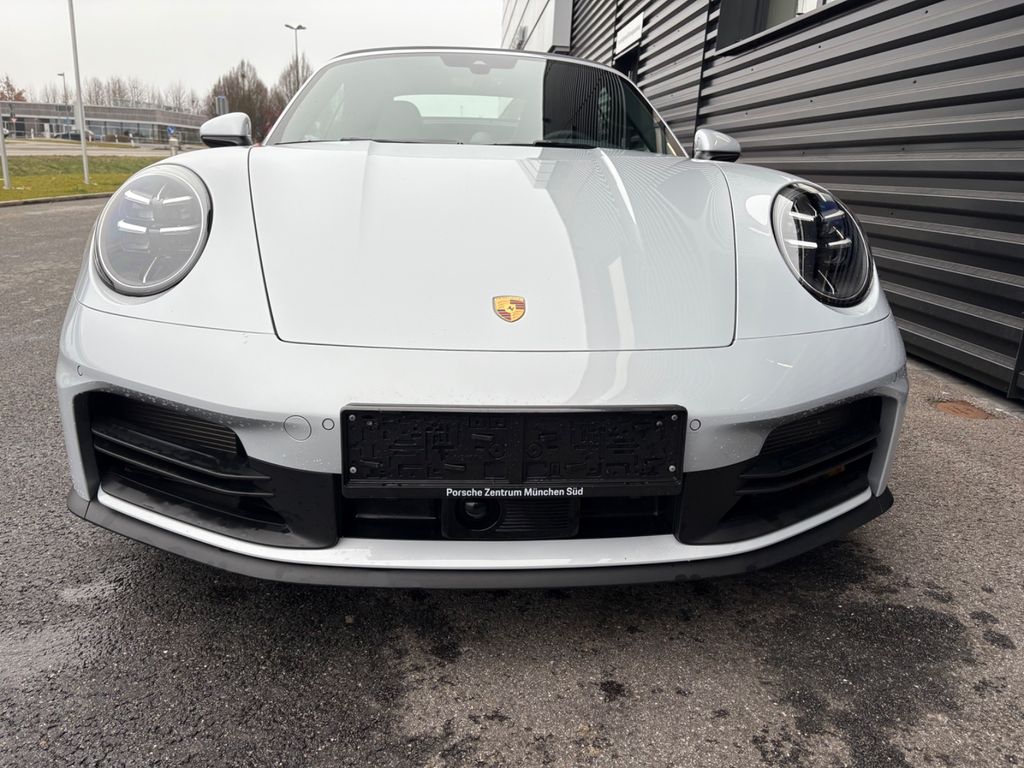 Porsche 992 2025