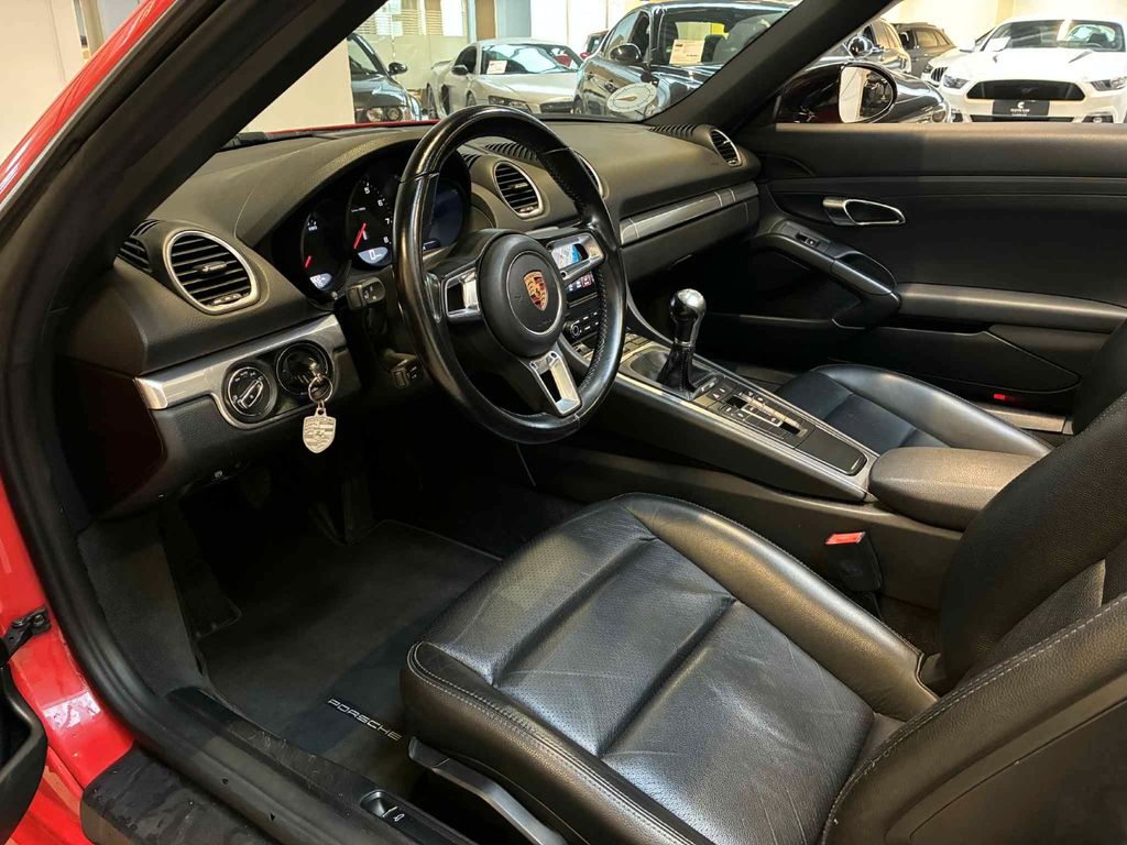 Porsche Other 2017