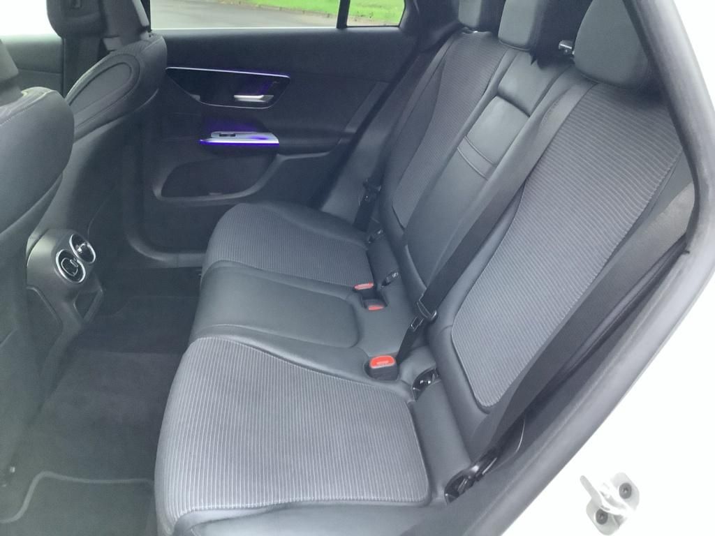 Mercedes-Benz GLC 300 2024