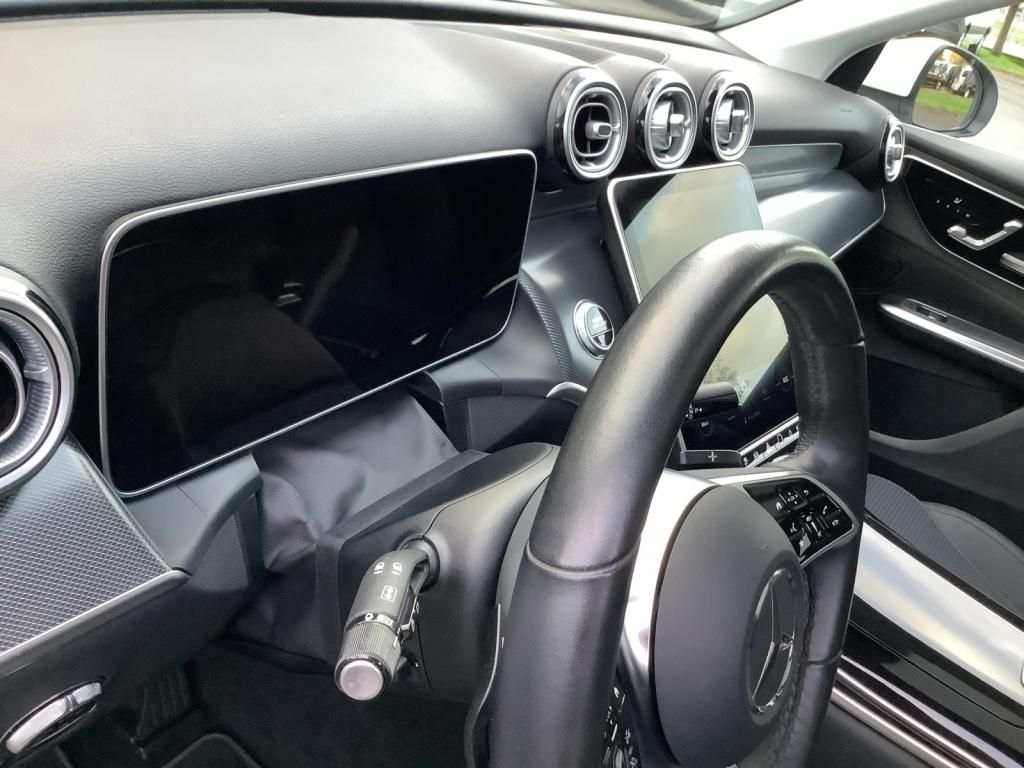 Mercedes-Benz GLC 300 2024