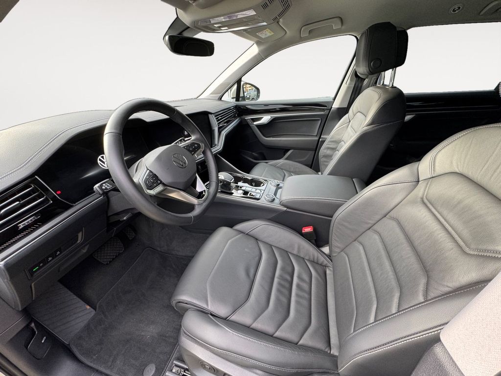 Volkswagen Touareg 2025