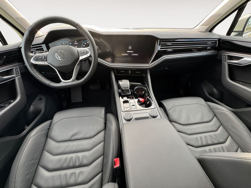 Volkswagen Touareg 2025