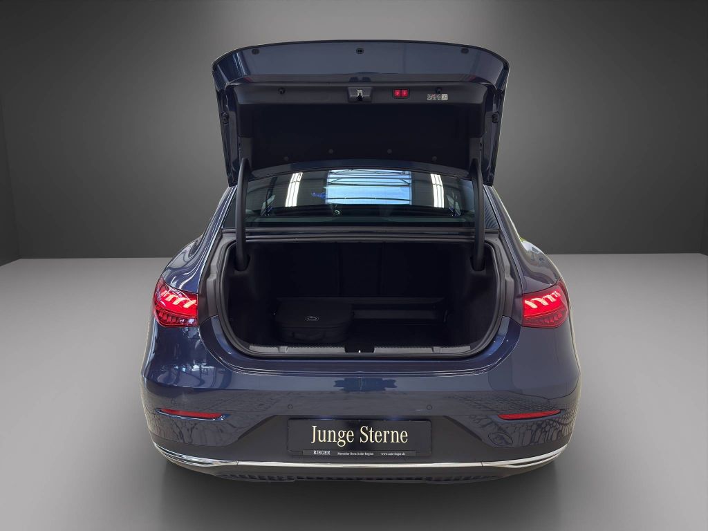 Mercedes-Benz EQE 2025