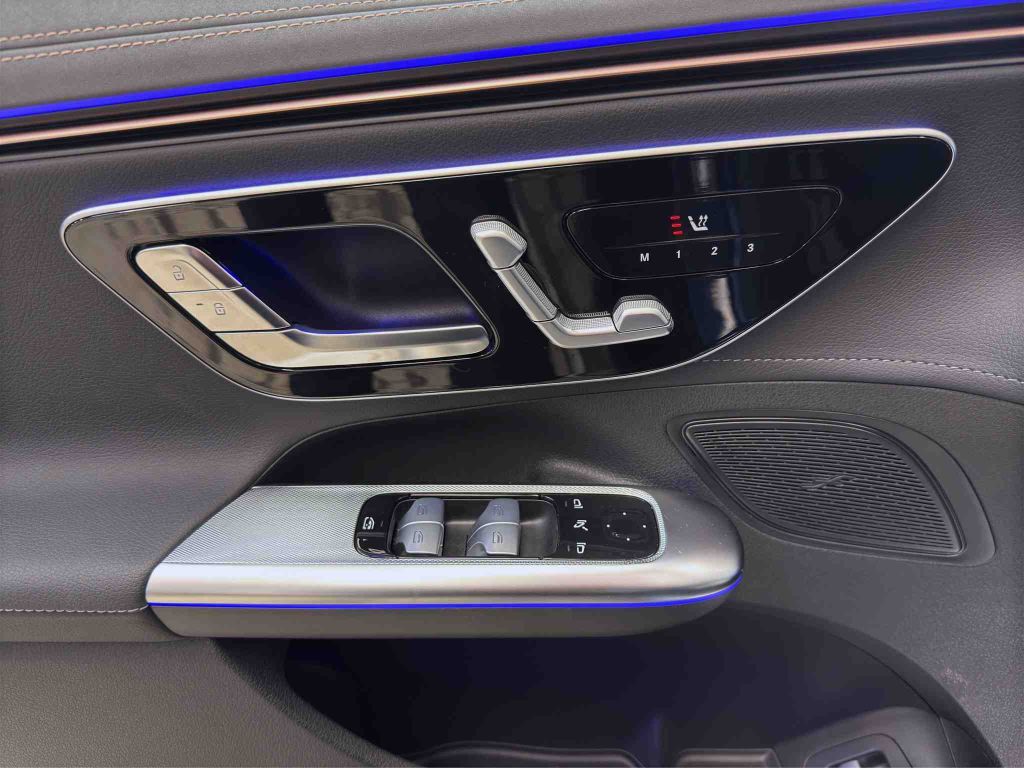 Mercedes-Benz EQE 2025