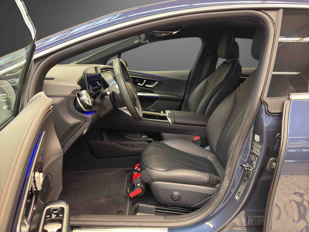 Mercedes-Benz EQE 2025