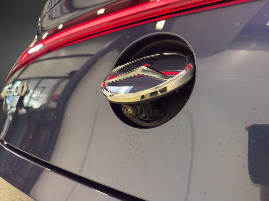 Mercedes-Benz EQE 2025