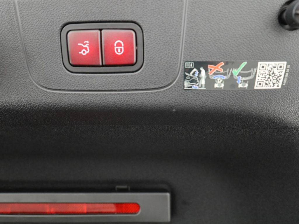 Mercedes-Benz CLA 250 2025