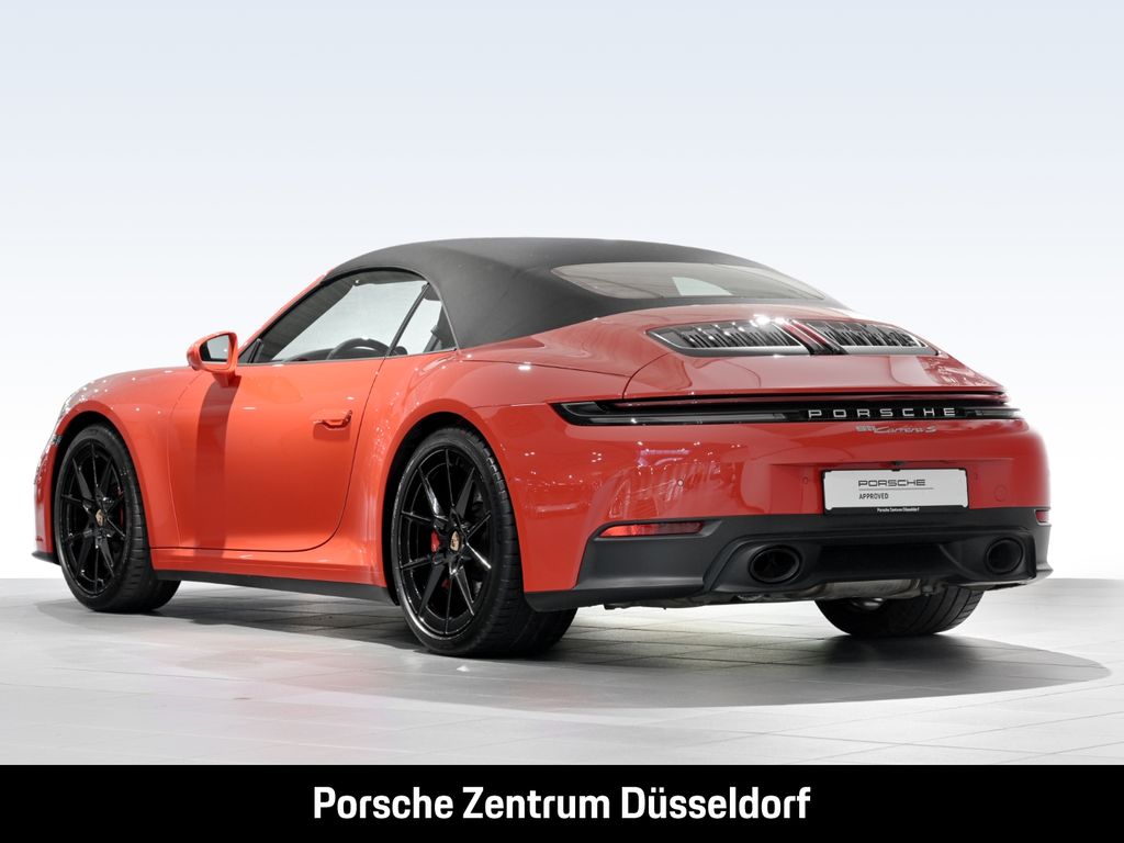 Porsche 992 2025