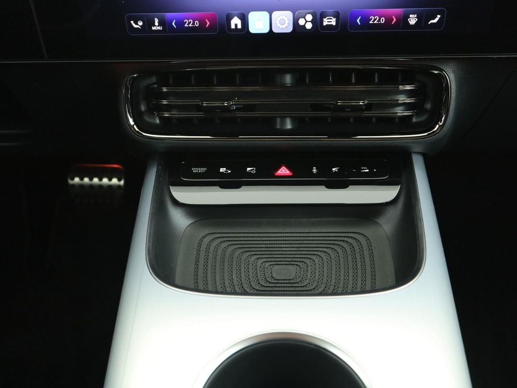 Mercedes-Benz CLA 250 2025