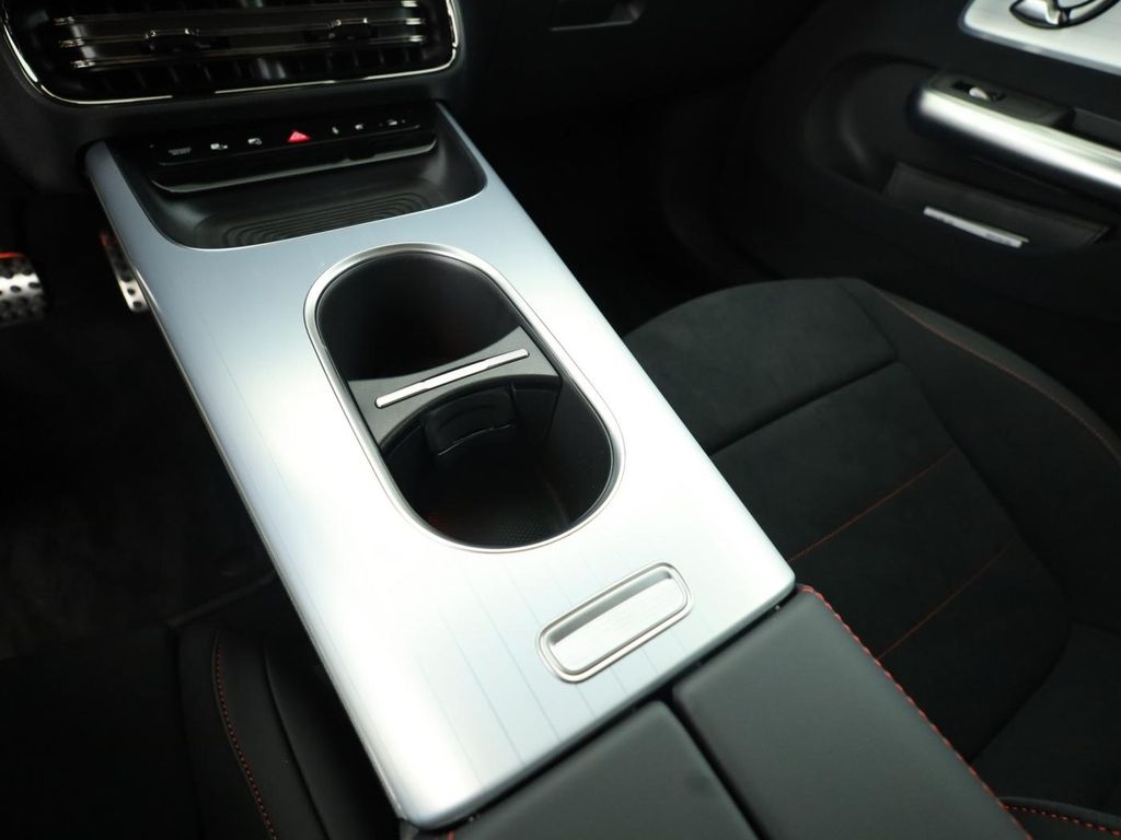 Mercedes-Benz CLA 250 2025