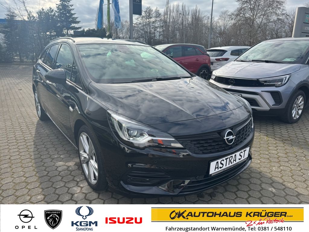 Opel Astra 2021