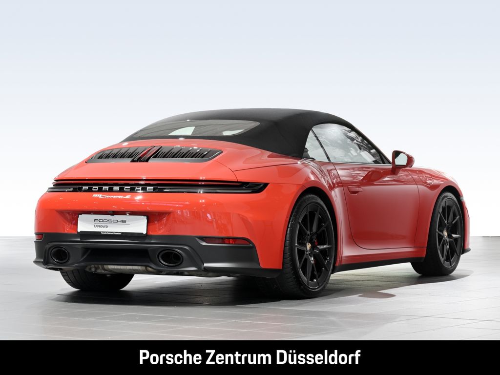 Porsche 992 2025