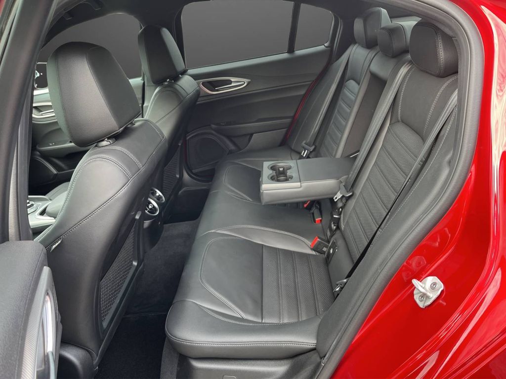 Alfa Romeo Giulia 2023