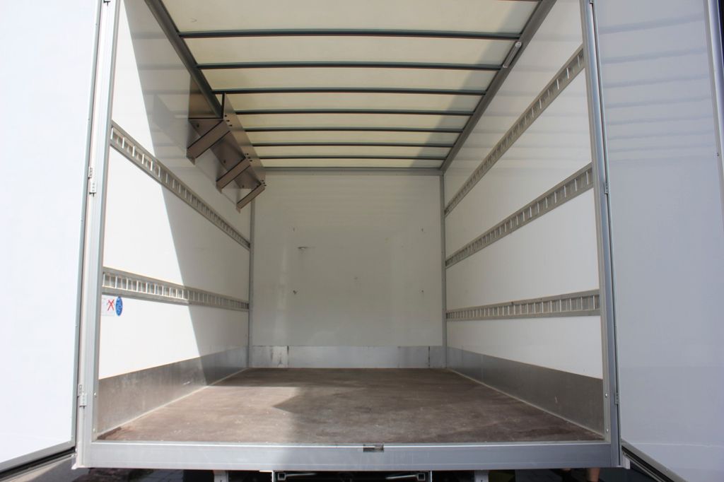 Volkswagen Crafter 2024