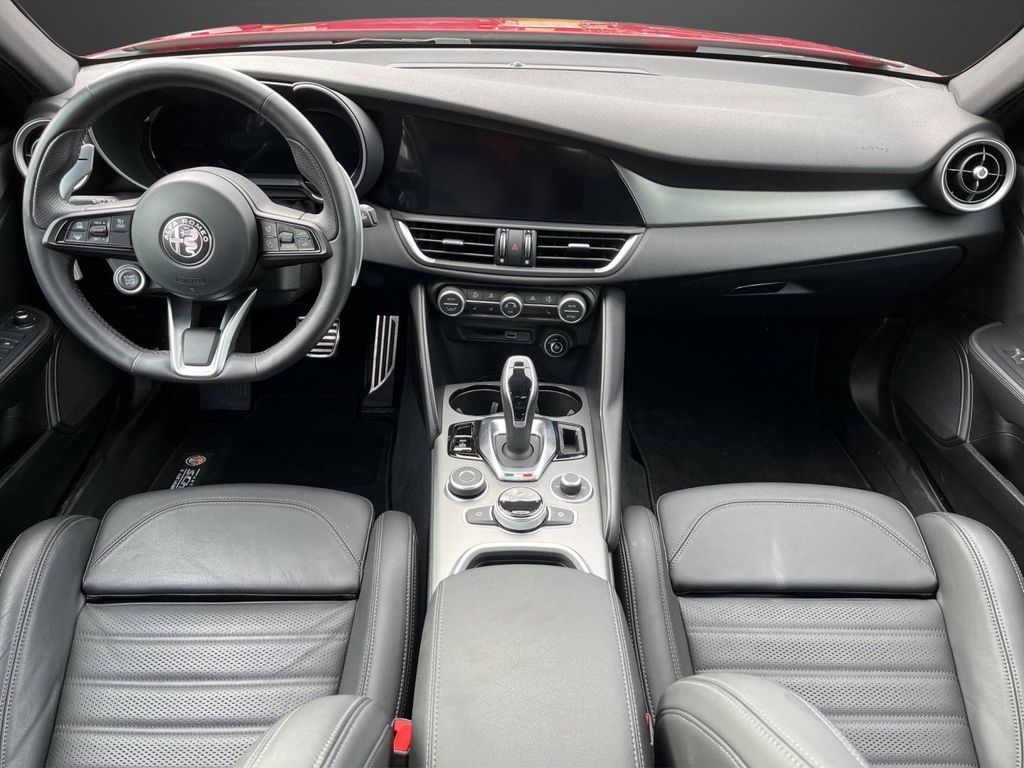 Alfa Romeo Giulia 2023