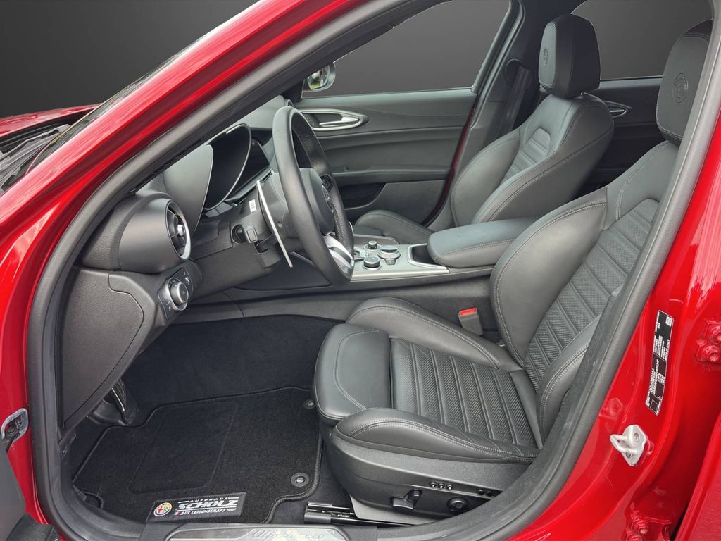 Alfa Romeo Giulia 2023