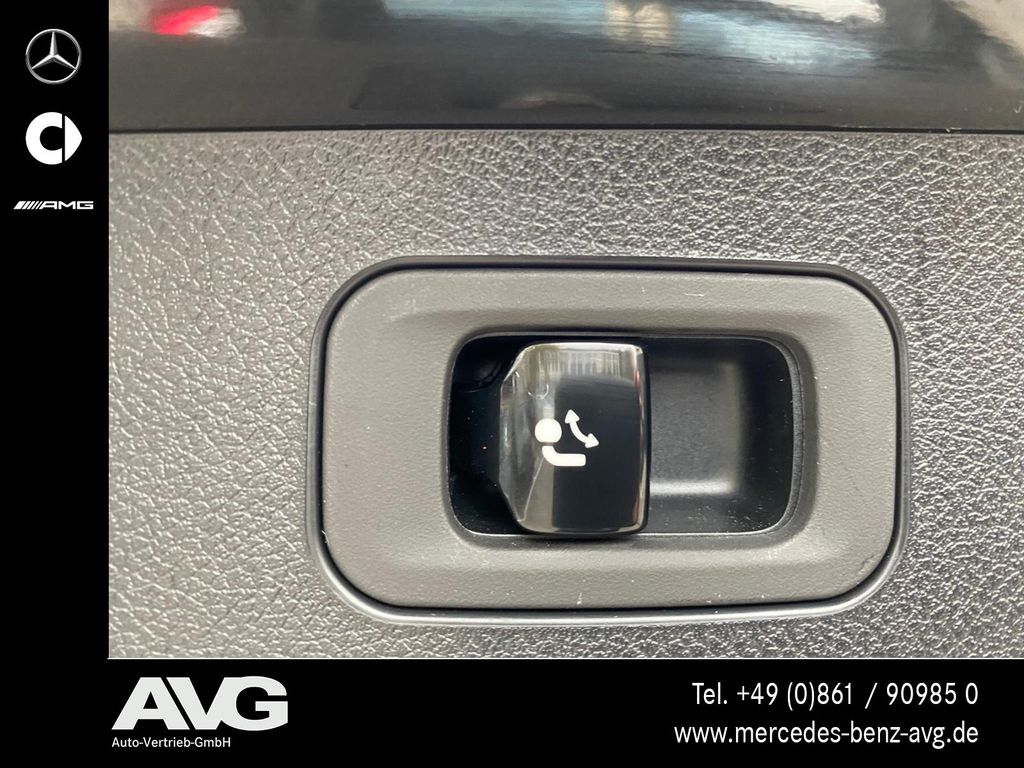 Mercedes-Benz E 220 2025