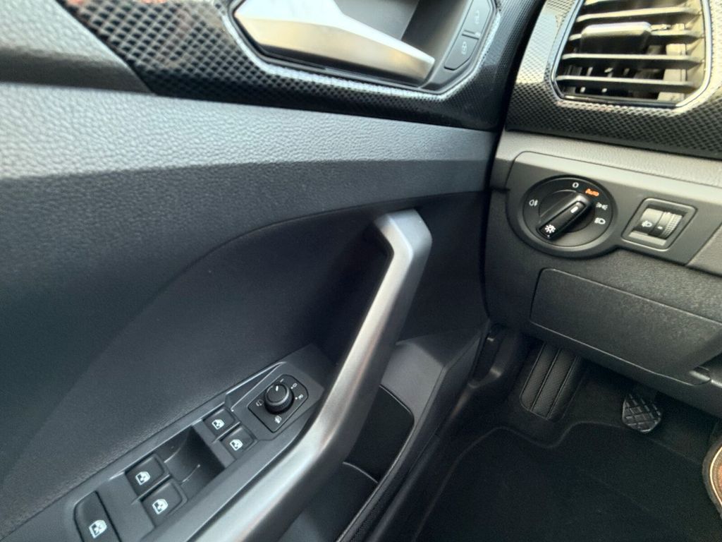 Volkswagen T-Cross 2025