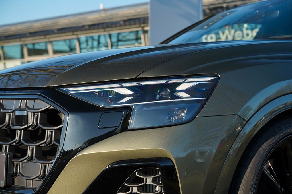 Audi SQ8 2025