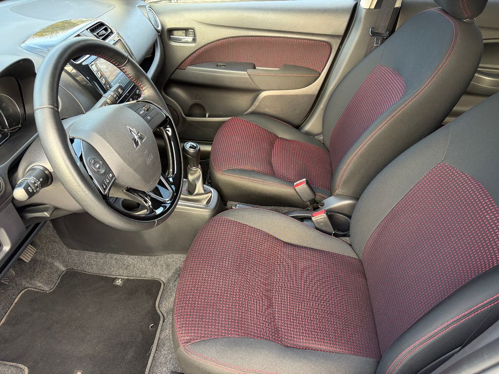 Mitsubishi Space Star 2025