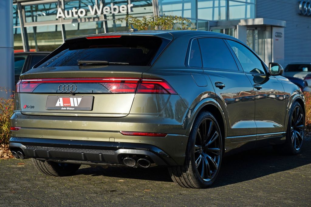 Audi SQ8 2025