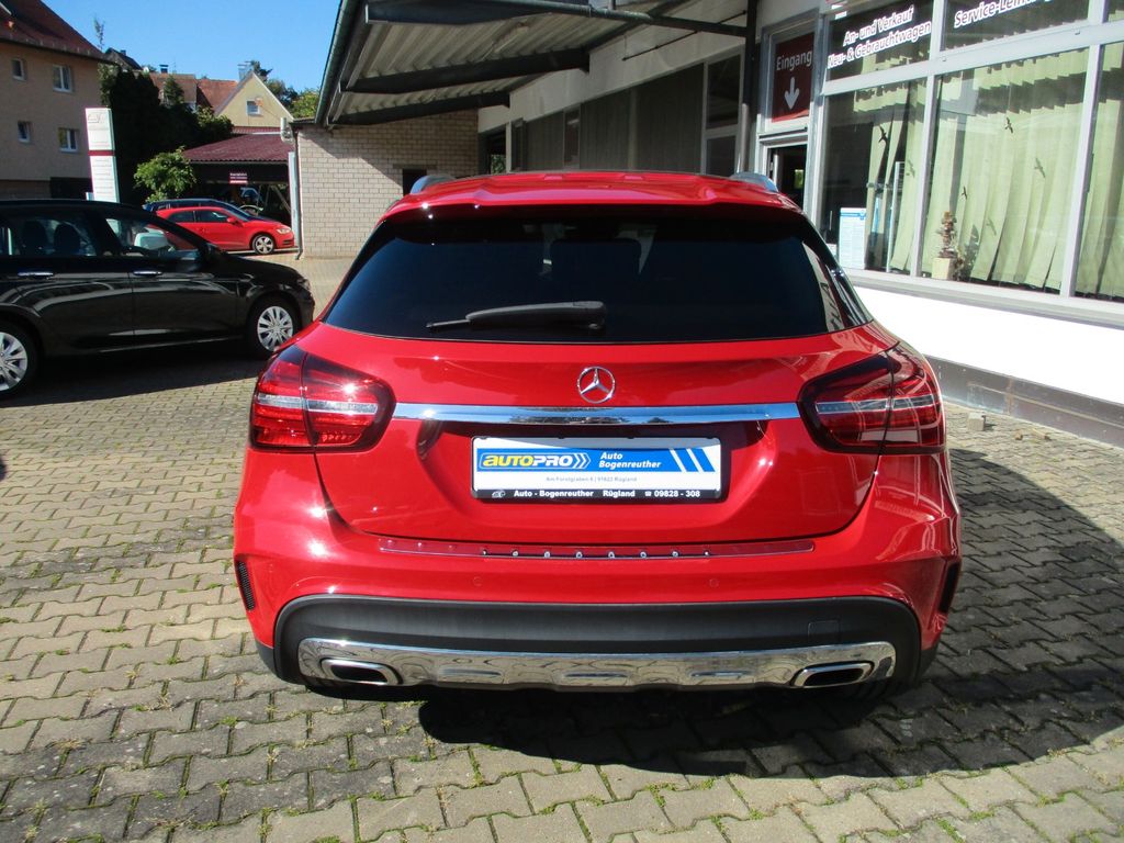 Mercedes-Benz GLA 200 2019
