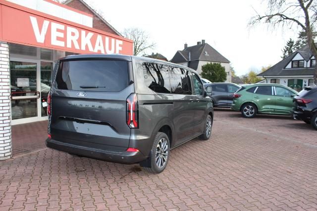 Ford Tourneo Custom 2025