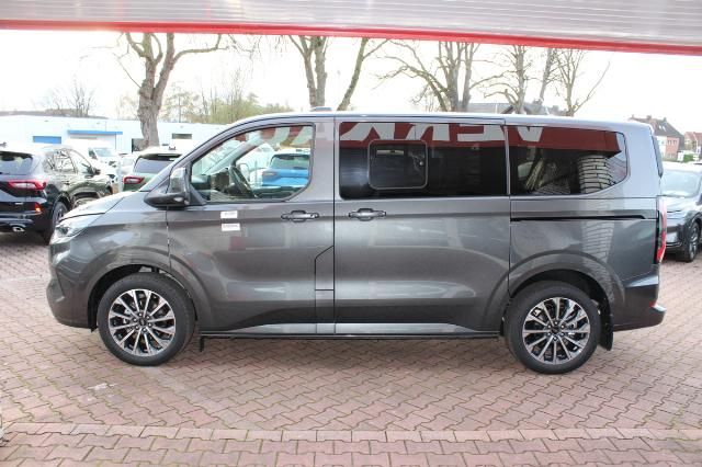 Ford Tourneo Custom 2025