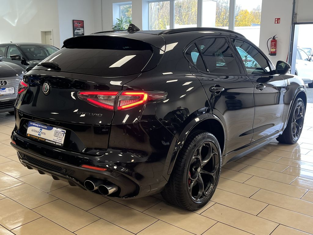 Alfa Romeo Stelvio 2020