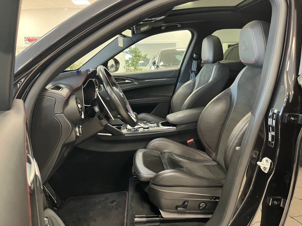 Alfa Romeo Stelvio 2020