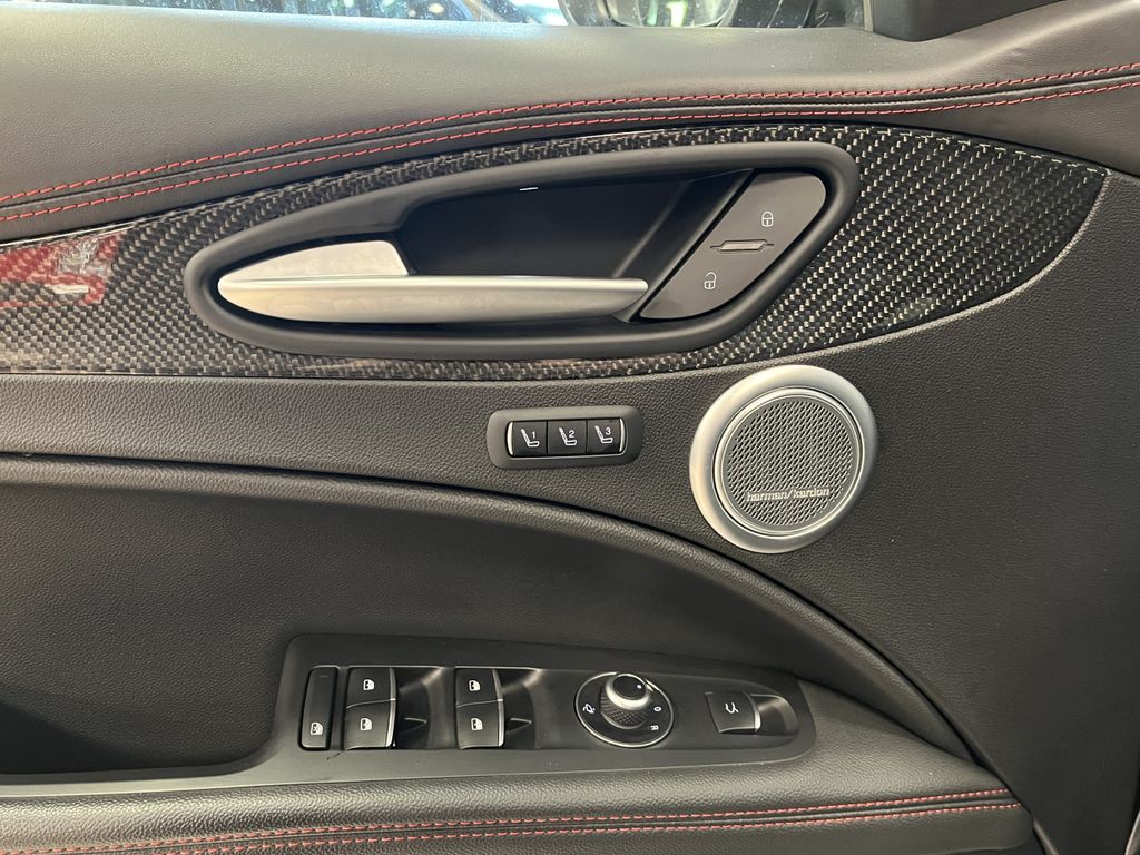 Alfa Romeo Stelvio 2020