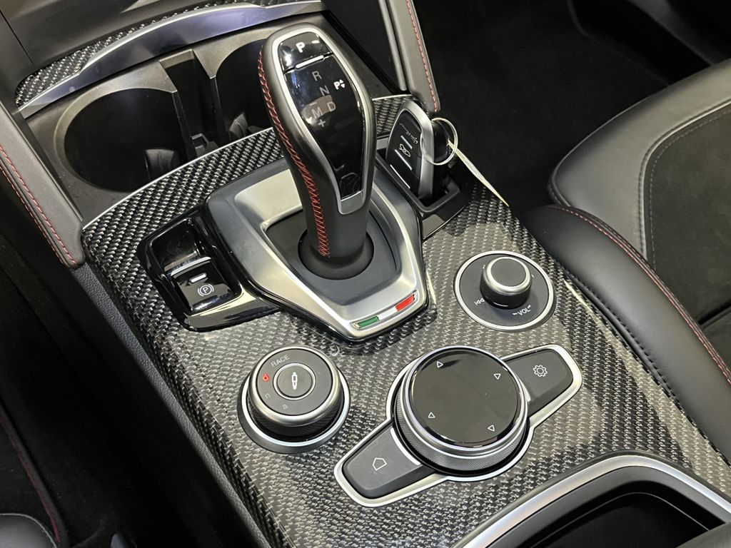 Alfa Romeo Stelvio 2020