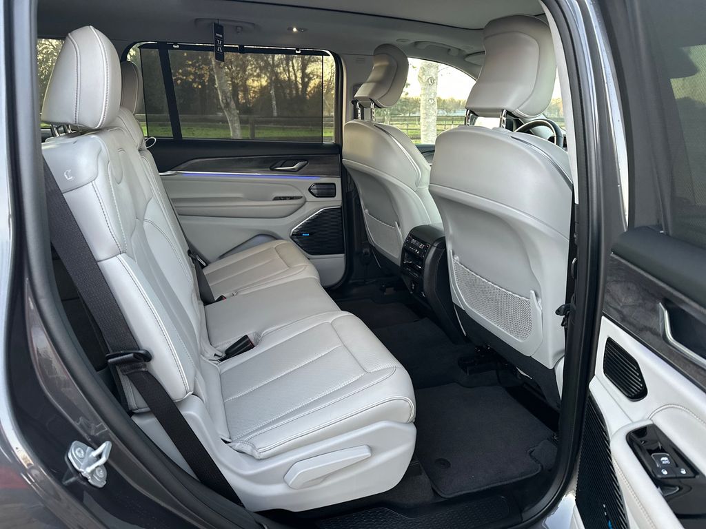 Jeep Grand Cherokee 2022