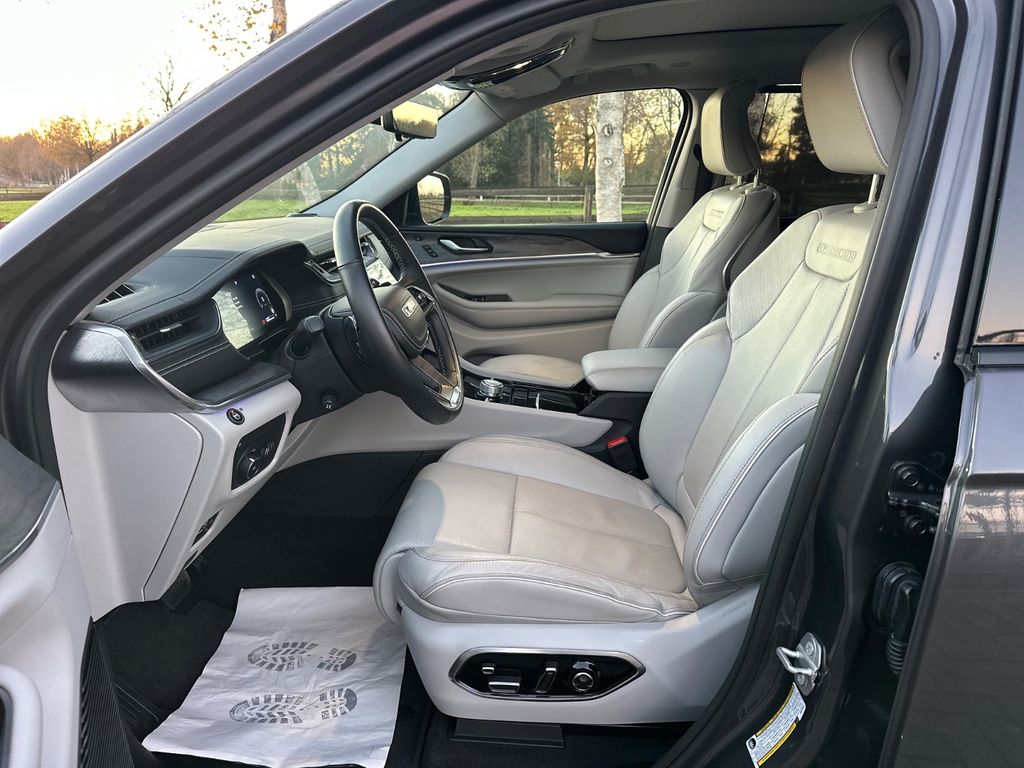 Jeep Grand Cherokee 2022