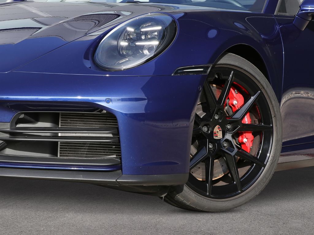 Porsche 992 2025