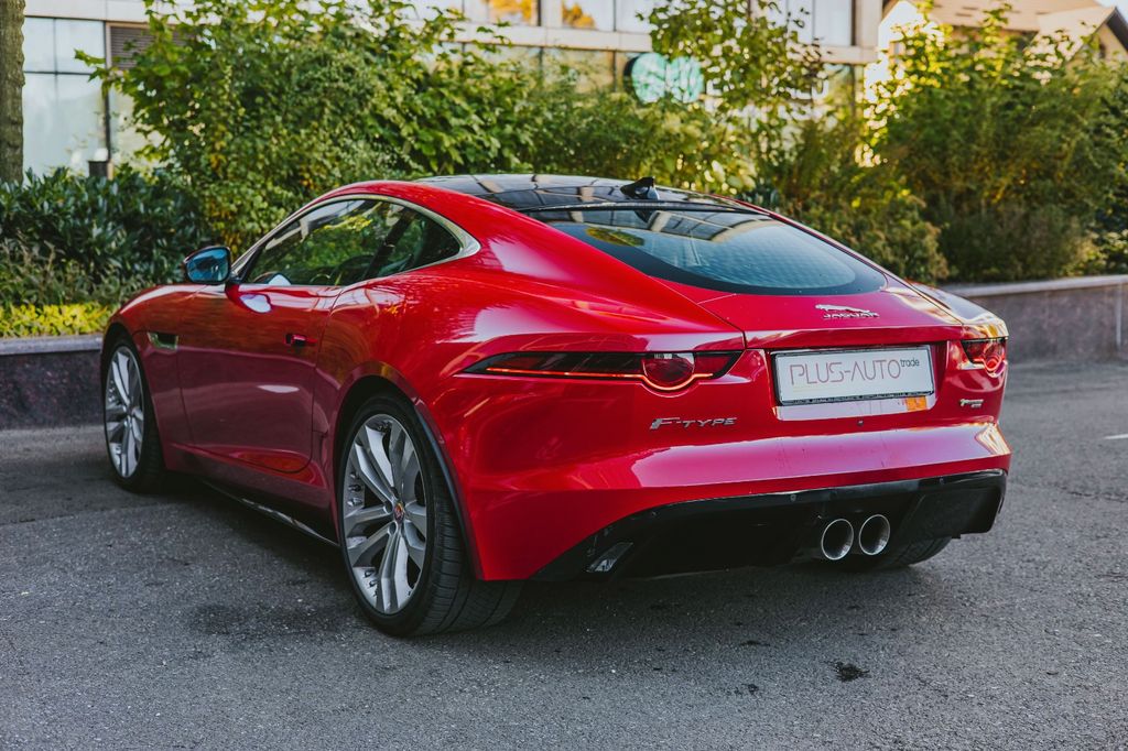 Jaguar F-Type 2018