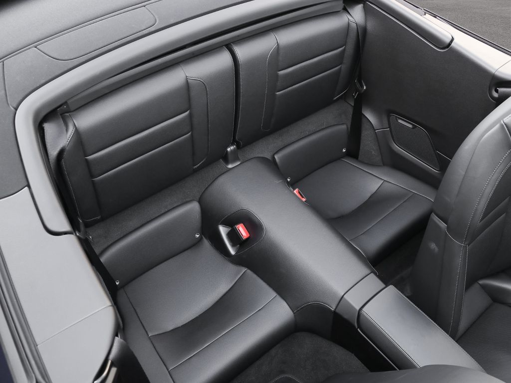 Porsche 992 2025