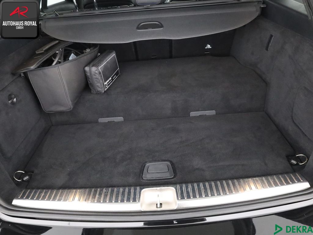 Mercedes-Benz C 300 2021