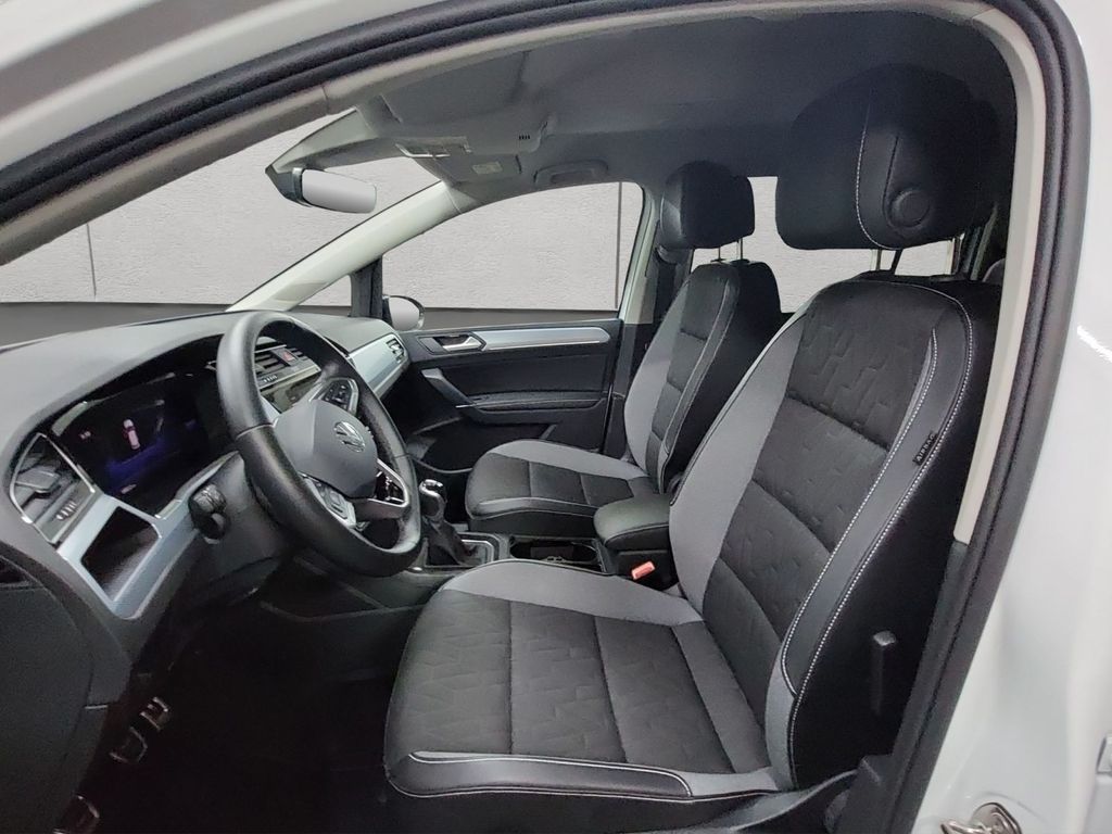 Volkswagen Touran 2025