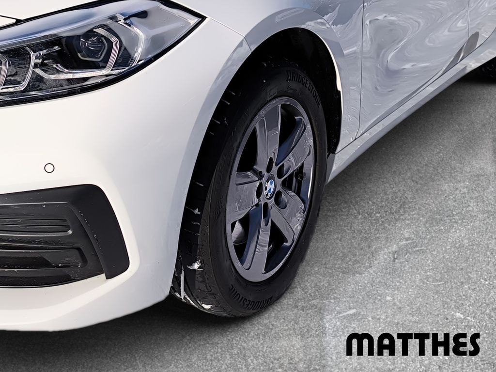 BMW 118 2021
