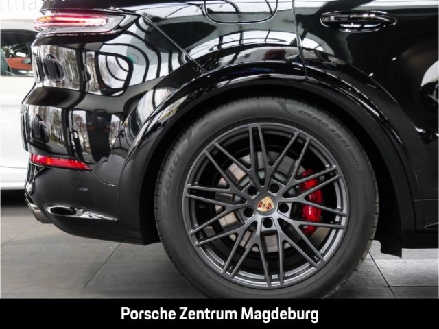 Porsche Cayenne 2025