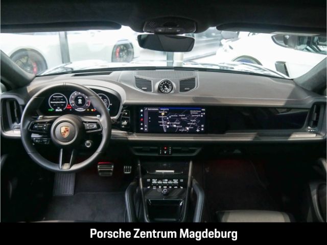 Porsche Cayenne 2025