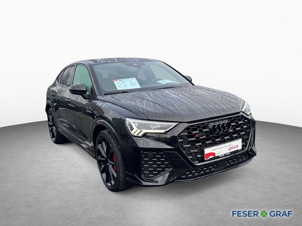 Audi RSQ3 2022